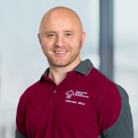 Minur Ajdaroski - Bodenleger und Parkettleger | Berufsbildung Boden und Parkett