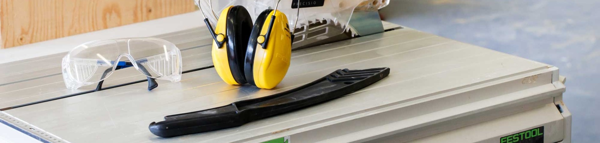 ÜK 1 - Bodenleger und Parkettleger | Berufsbildung Boden und Parkett 5